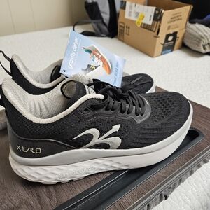 Gravity Defyer Women's Black Athletic Shoes